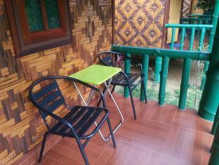 The Royal Bamboo Lodge Khao Sok National Park Экстерьер фото